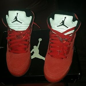 Jordan 5's sneakers
